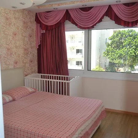 2bd Flat Next To Dasudi Apartmán *