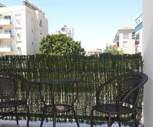 двуспальная возле дасуди Lägenhet